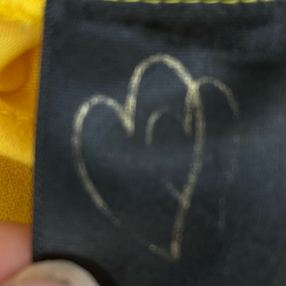 Plus size butterfly sleeve top! - Picture 6 of 7